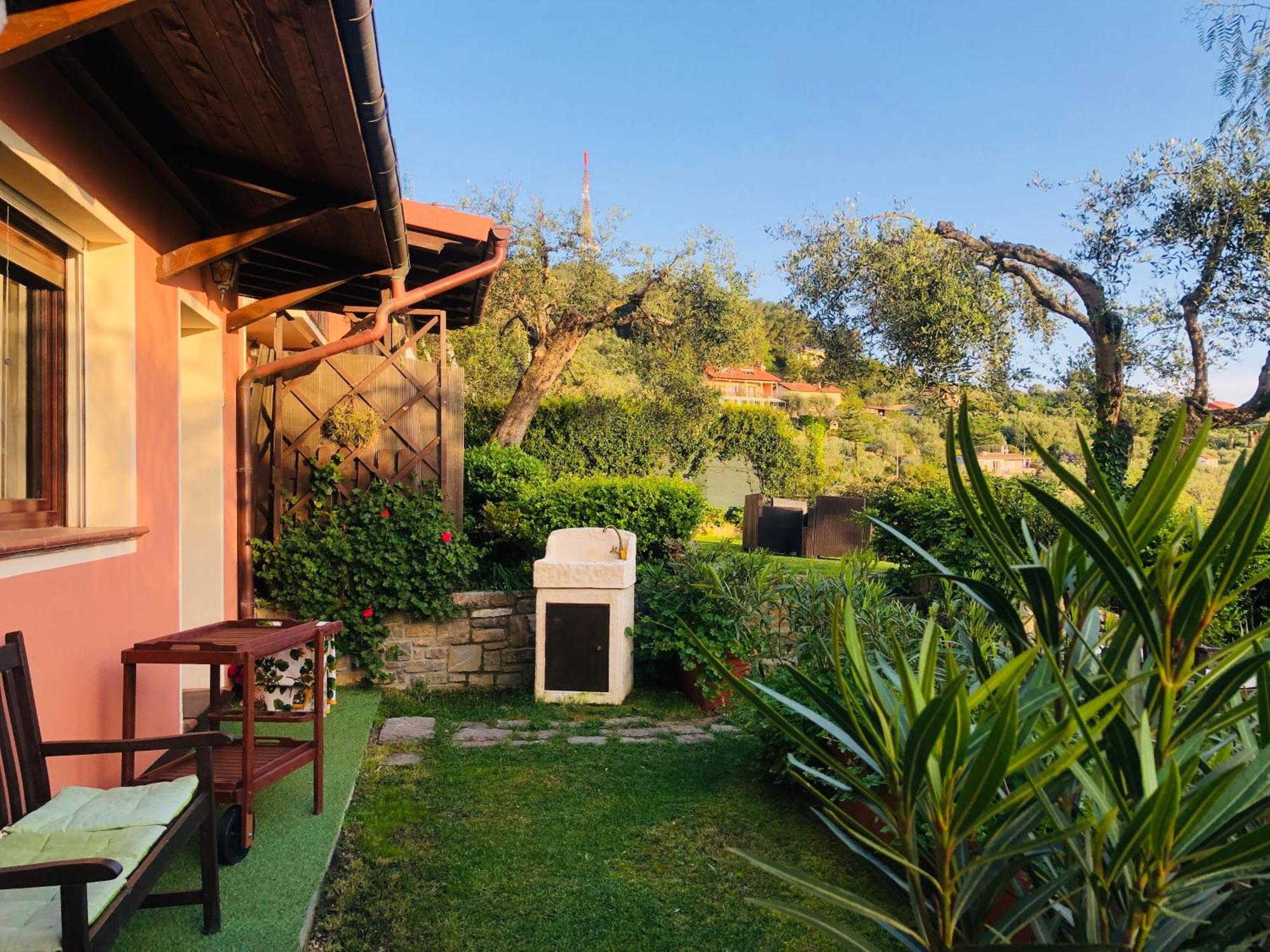 Hotel Le Jardin Sur Mer Avec Bike Et Mtb Tour à Imperia Extérieur photo